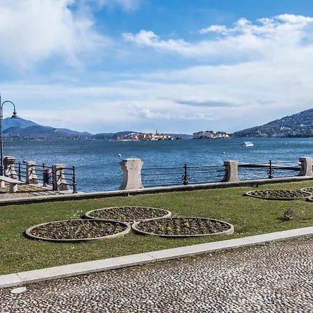 Sunset In Baveno: 1 Bed With Balcony - Happy Apartment *